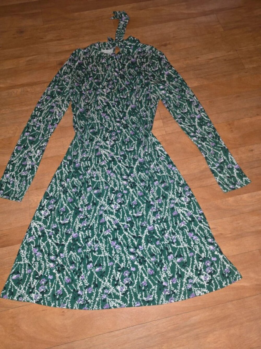 Floral green floaty short dress Marks & Spencer cottagecore size 6 NEW